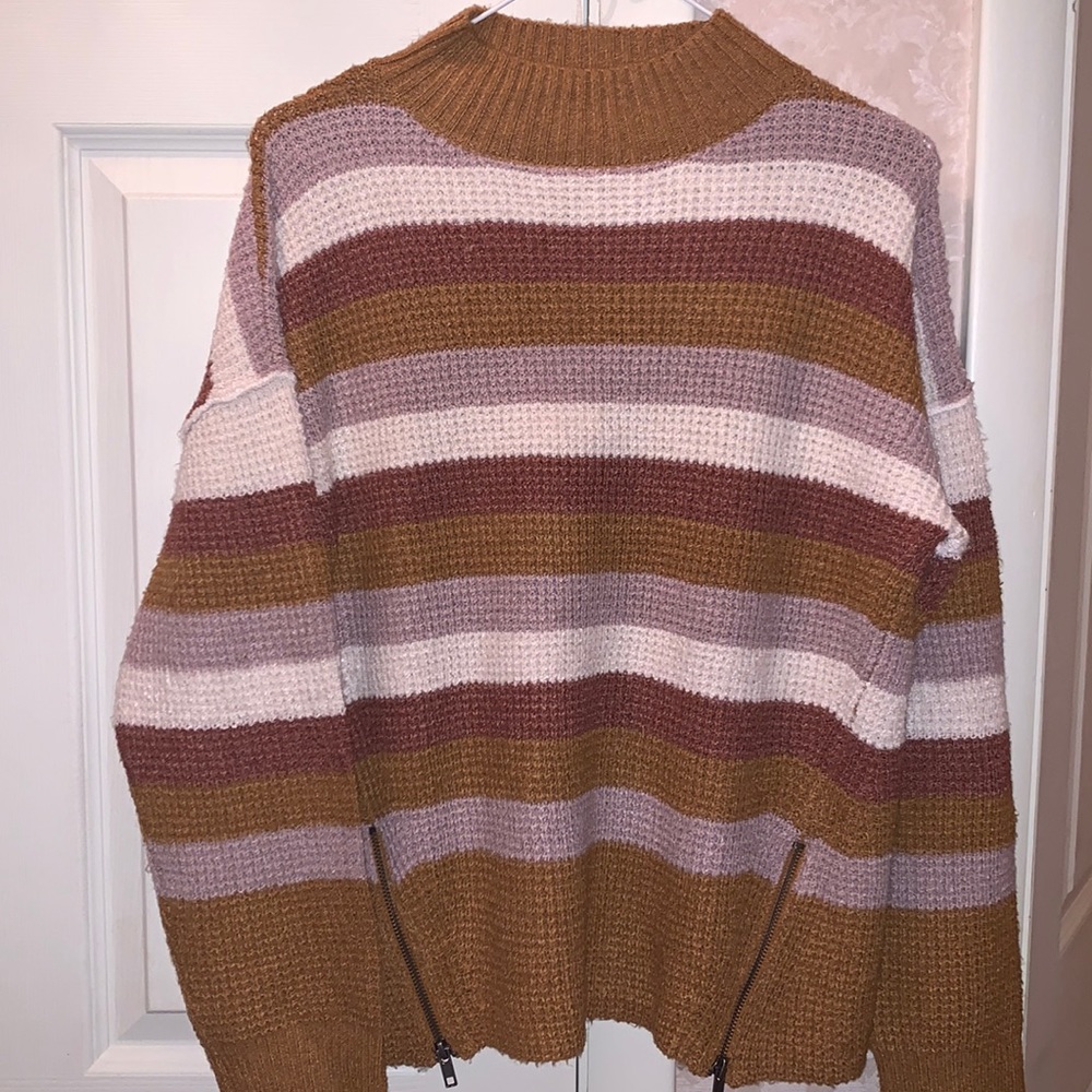 NWT Color Block Knit Sweater size Medium